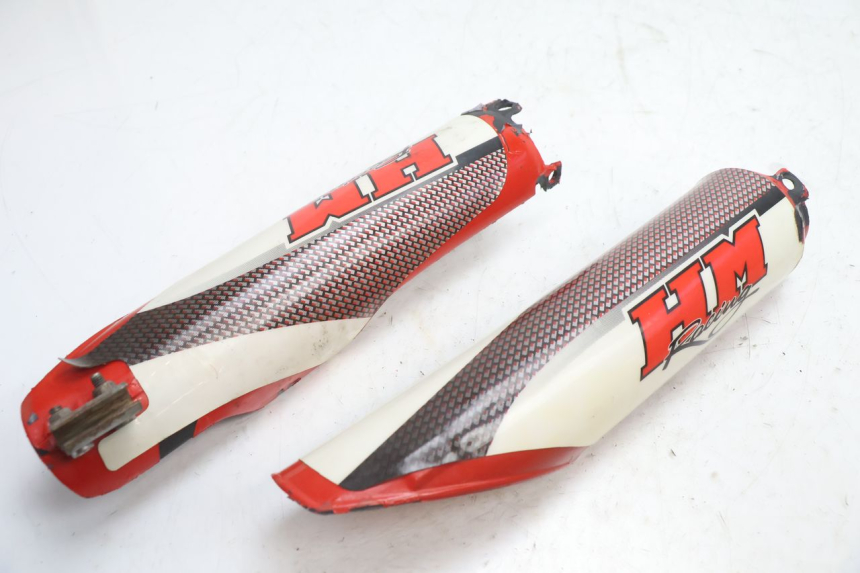 photo de TAMPA DE GARFO HM HONDA DERAPAGE 50 (2007 - 2009) - Detalhe da peça