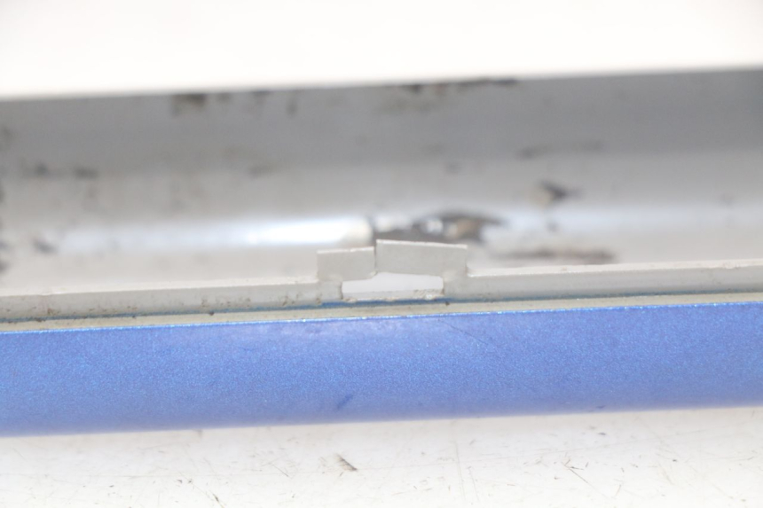 photo de TAMPA DE GARFO PEUGEOT FOX 50 (1995 - 2003) - Detalhes característicos