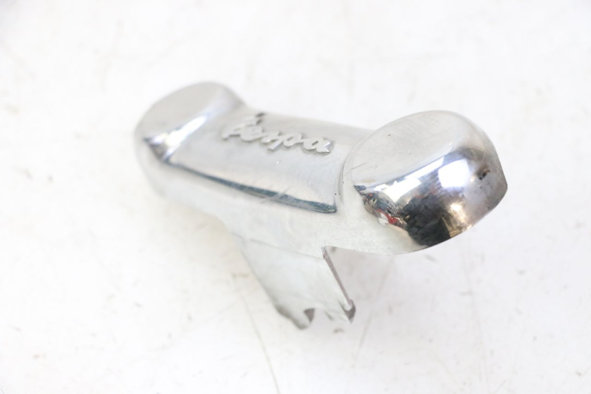 photo de TAMPA DE GARFO PIAGGIO LXV 4T 50 (2009 - 2013) - Detalhe da peça