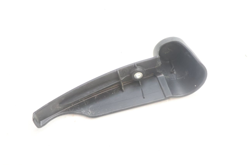 photo de TAMPA DE GARFO PIAGGIO MP3 HPE 530 (2022 - 2026) - Zoom do estado de desgaste