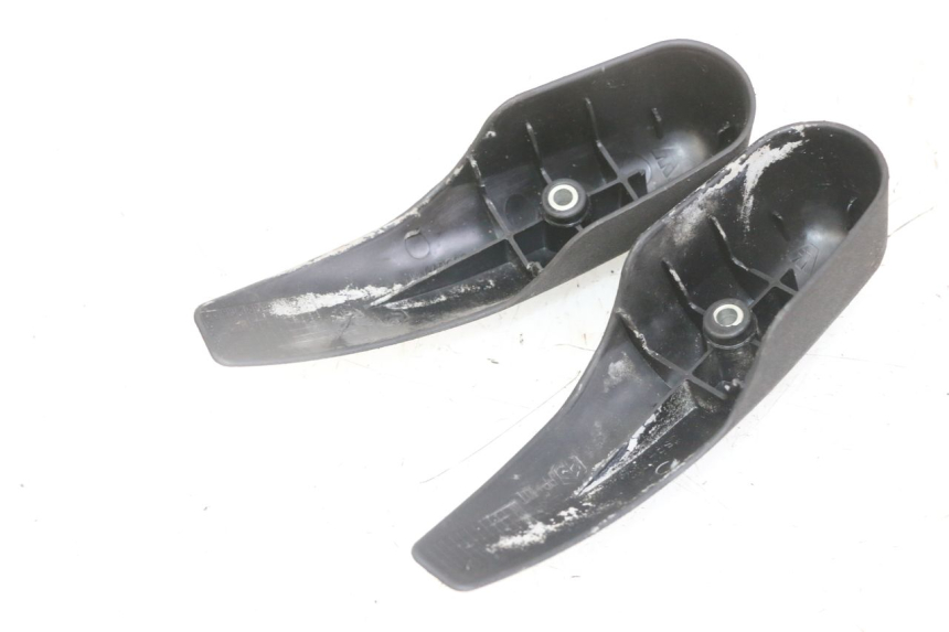 photo de TAMPA DE GARFO PIAGGIO MP3 LT 300 (2010 - 2016) - Detalhe da peça