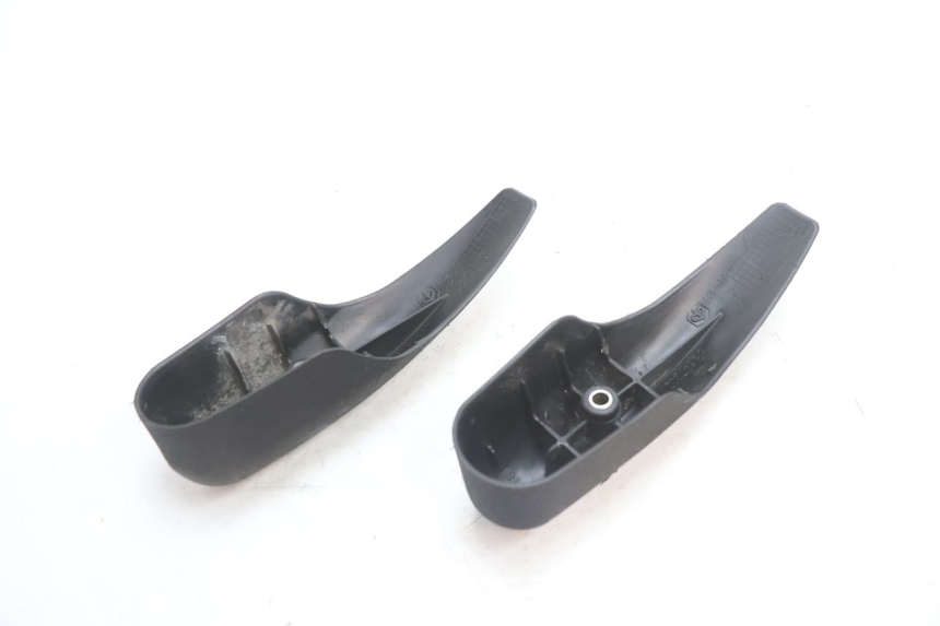 photo de TAMPA DE GARFO PIAGGIO MP3 LT 300 (2010 - 2016) - Pontos de fixação