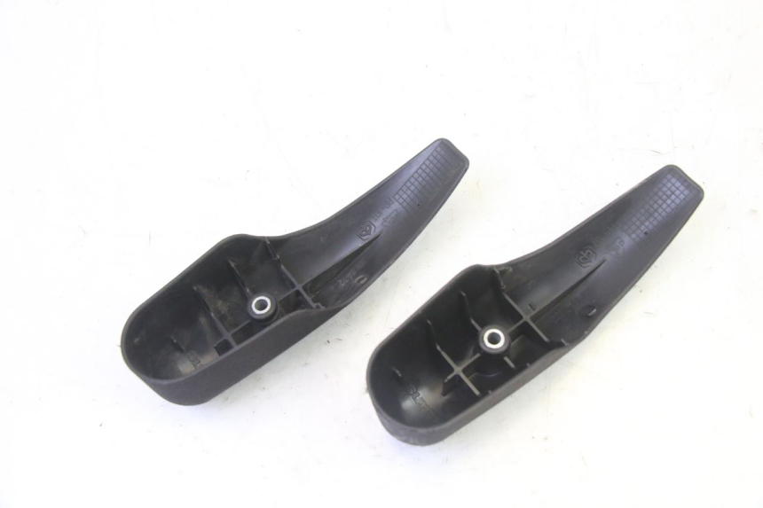 photo de TAMPA DE GARFO PIAGGIO MP3 125 (2006 - 2014) - Ampliação técnica
