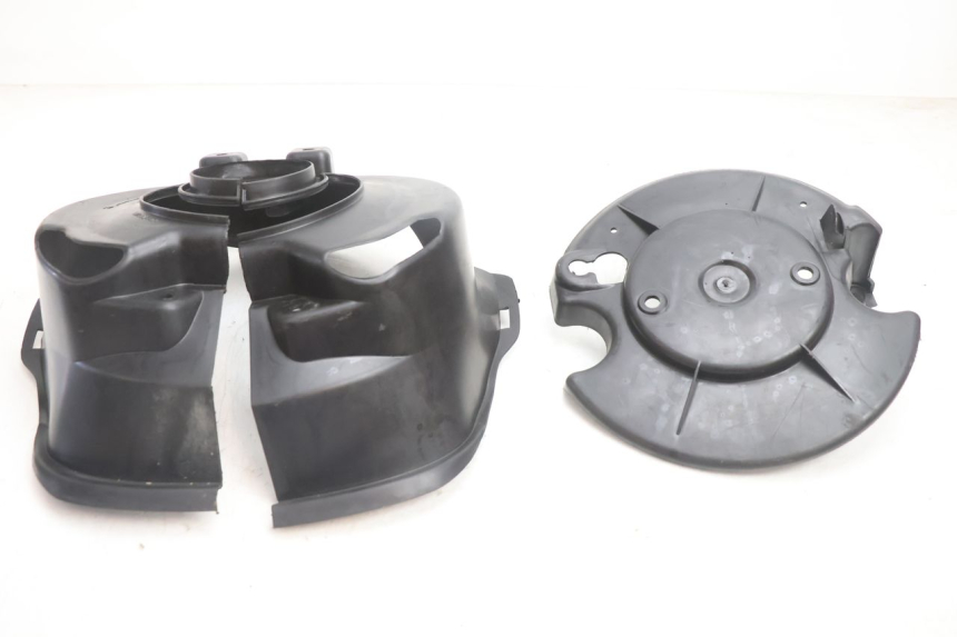photo de TAMPA DO GARFO PEUGEOT TKR TREKKER FURIOUS 50 (2005 - 2014) - Detalhe da peça