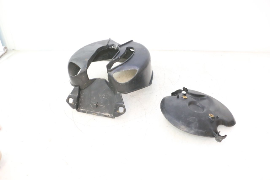 photo de TAMPA DE GARFO PIAGGIO TYPHOON 50 (1993 - 1999) - Pontos de fixação