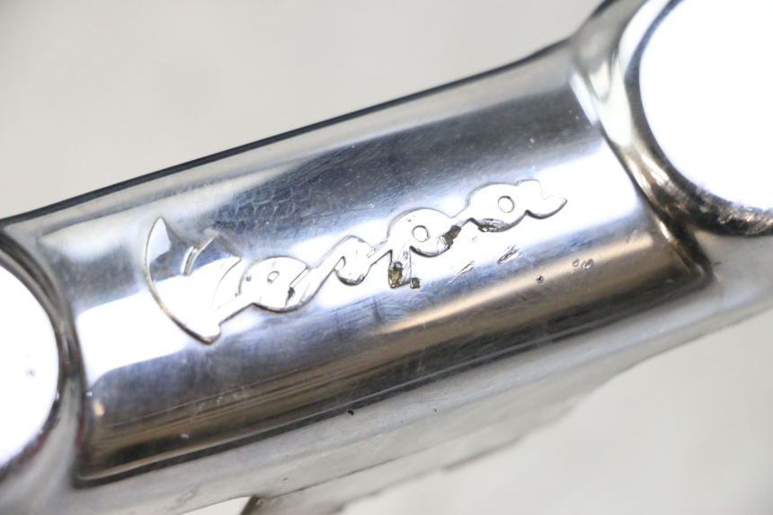 photo de TAMPA DE GARFO PIAGGIO VESPA S 2T 50 (2007 - 2014) - Detalhe da peça
