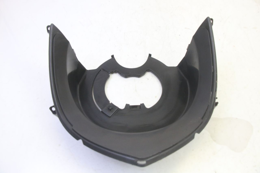 photo de TAMPA DO GARFO PEUGEOT VIVACITY NEW 4T 50 (2008 - 2017) - Detalhe da peça