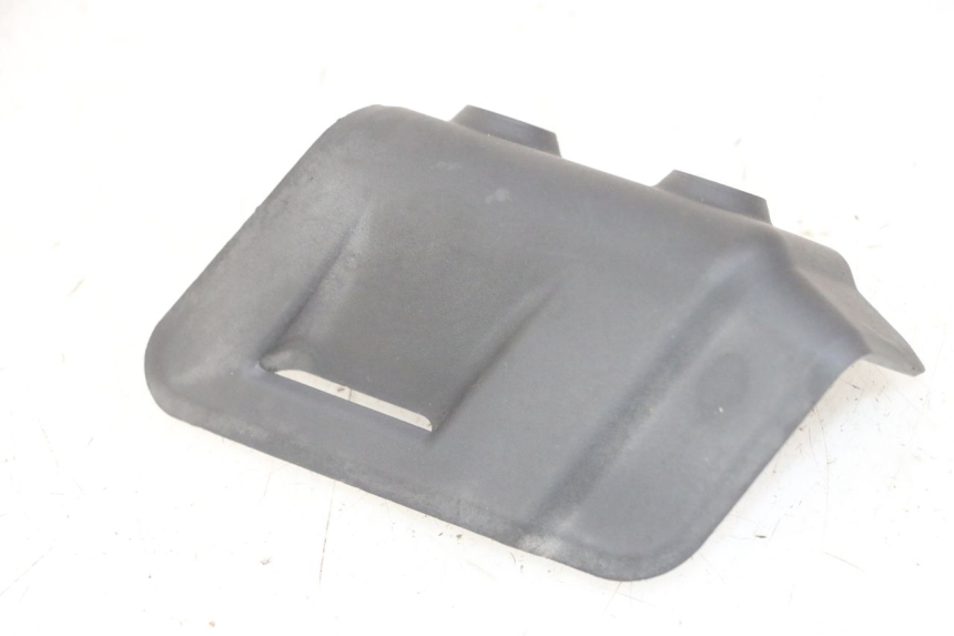 photo de TAMPA DO FREIO DE ESTACIONAMENTO PIAGGIO MP3 LT 300 (2010 - 2016) - Zoom do estado de desgaste