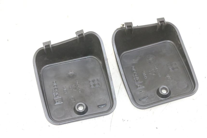 photo de TAMPA DO MESTRE CILINDRO PIAGGIO MP3 LT 300 (2010 - 2016) - Detalhe da peça