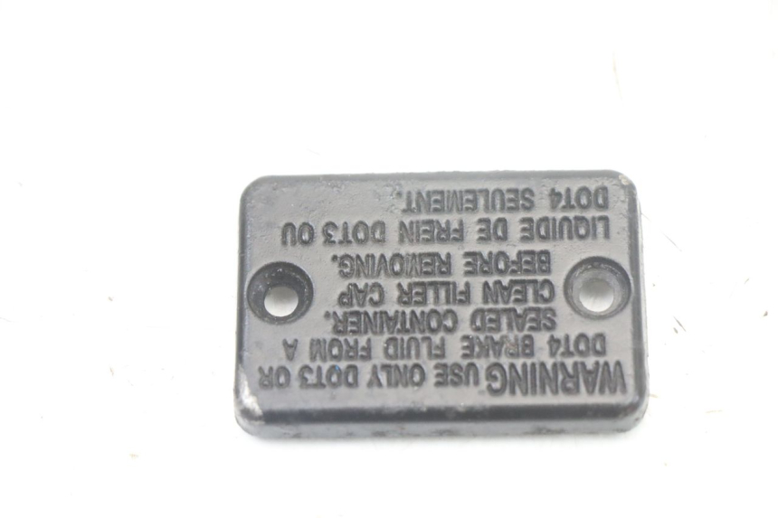 photo de TAMPA DO CILINDRO MESTRE TNT MOTOR ROMA 10' 2T 50 (2011 - 2018) - Detalhe da peça