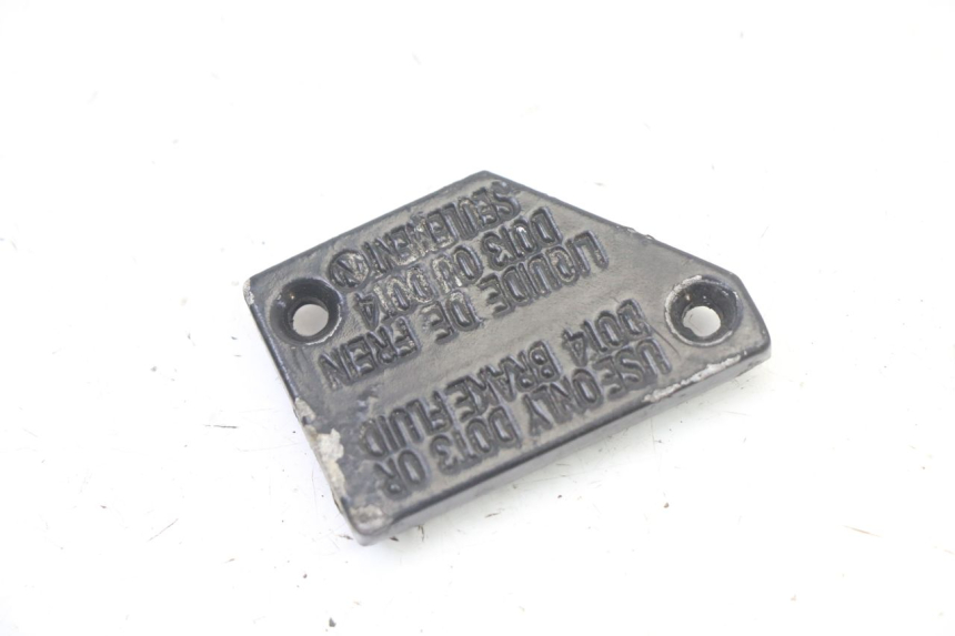 photo de TAMPA DO CILINDRO MESTRE PEUGEOT TWEET 4T 50 (2014 - 2019) - Detalhe da peça