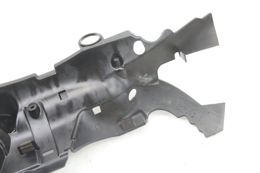 photo de TAMPA DO MOTOR BMW S RR ABS S1000RR 1000 (2015 - 2018) - Zoom do estado de desgaste