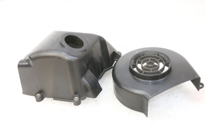 photo de TAMPA DO MOTOR PEUGEOT CITYSTAR 50 (2013 - 2017) - Detalhe da peça