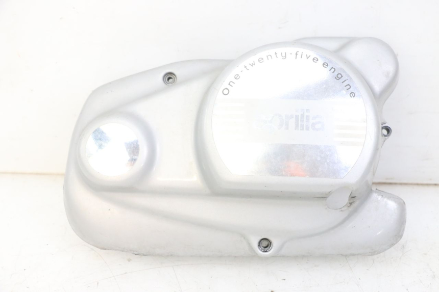 photo de TAMPA DO MOTOR APRILIA CLASSIC 125 (1995 - 2001) - Vista de perto