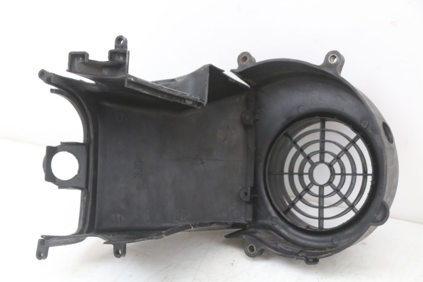photo de TAMPA DO MOTOR LONGJIA EASY MAX 125 (2020 - 2024) - Outro ângulo de visão
