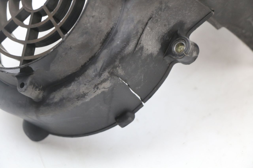 photo de TAMPA DO MOTOR LONGJIA EASY MAX 125 (2020 - 2024) - Estado da superfície