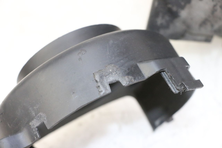 photo de TAMPA DO MOTOR PEUGEOT ELYSTAR 50 (2002 - 2014) - Zoom do estado de desgaste