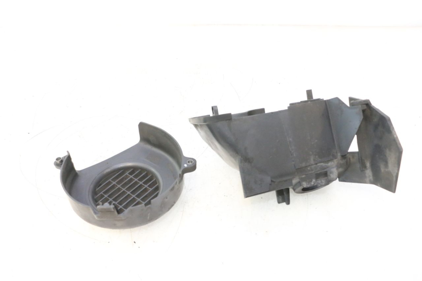 photo de TAMPA DO MOTOR PEUGEOT ELYSTAR 50 (2002 - 2014) - Detalhe da peça