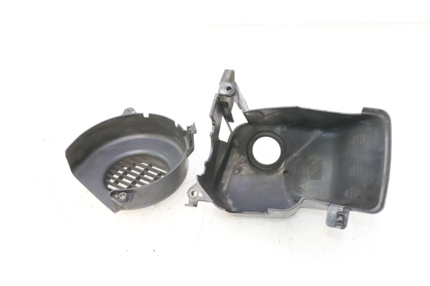 photo de TAMPA DO MOTOR PEUGEOT ELYSTAR 50 (2002 - 2014) - Zoom do estado de desgaste