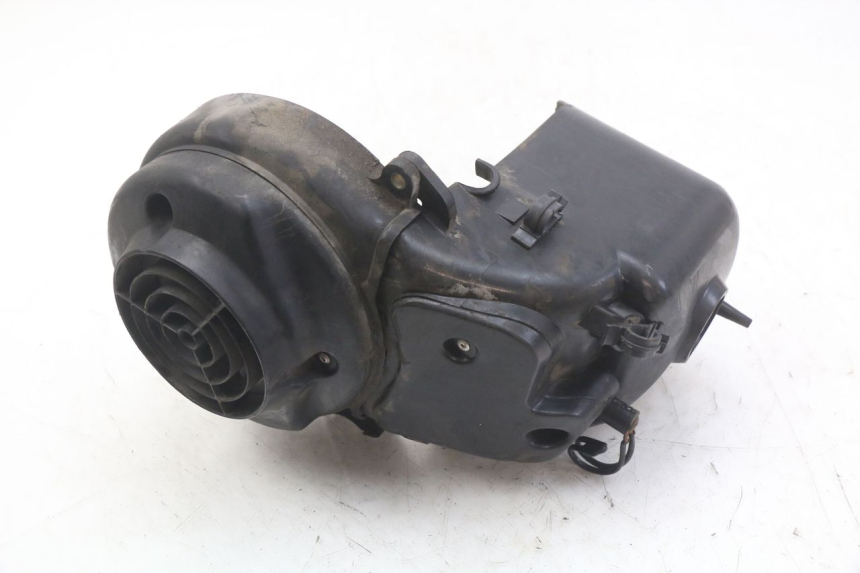 photo de TAMPA DO MOTOR SYM JET EURO X 2T 50 (2003 - 2007) - Detalhe da peça