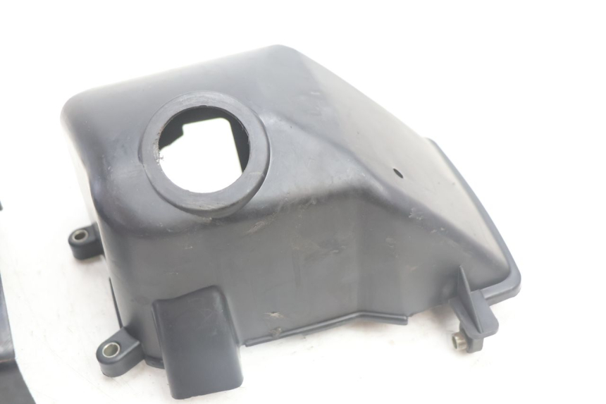 photo de TAMPA DO MOTOR PEUGEOT KISBEE 2T 50 (2010 - 2017) - Zoom do estado de desgaste