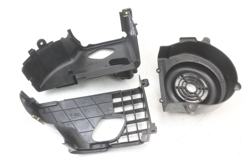 photo de TAMPA DO MOTOR ORCAL KITE 4T 50 (2019 - 2023) - Pontos de fixação