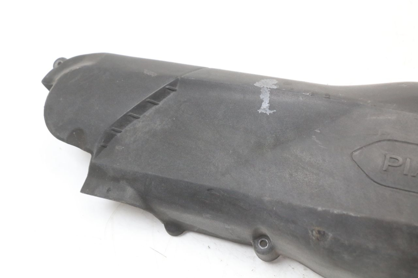 photo de TAMPA DO MOTOR PIAGGIO LIBERTY 4T 50 (2018 - 2021) - Zoom do estado de desgaste
