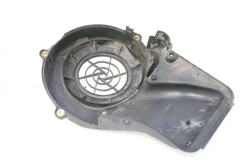 photo de TAMPA DO MOTOR PIAGGIO LIBERTY IGET S 125 (2016 - 2020) - Zoom do estado de desgaste