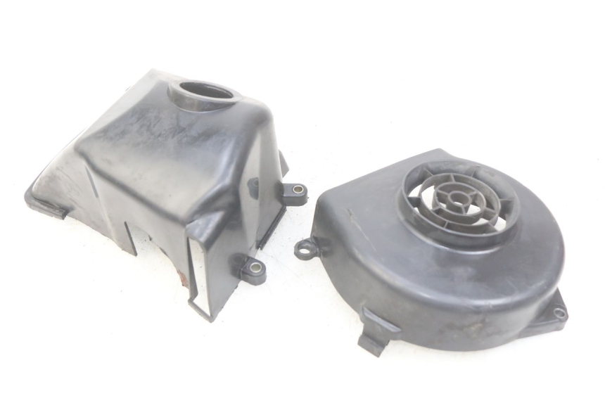 photo de TAMPA DO MOTOR PEUGEOT LUDIX 50 (2008 - 2017) - Vista principal