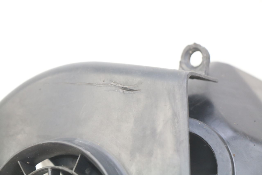 photo de TAMPA DO MOTOR PEUGEOT LUDIX 50 (2008 - 2017) - Detalhe da peça