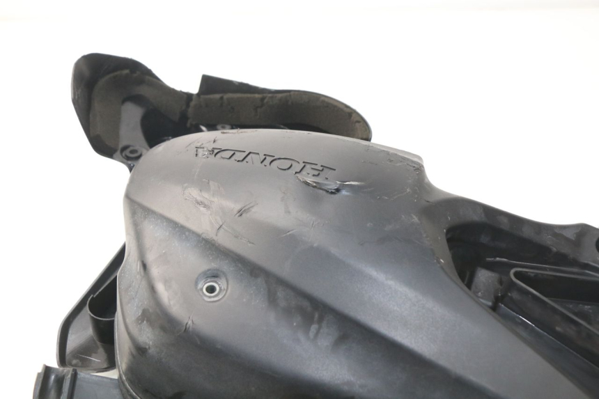 photo de TAMPA DO MOTOR HONDA NSS EX FORZA 250 (2005 - 2013) - Zoom do estado de desgaste