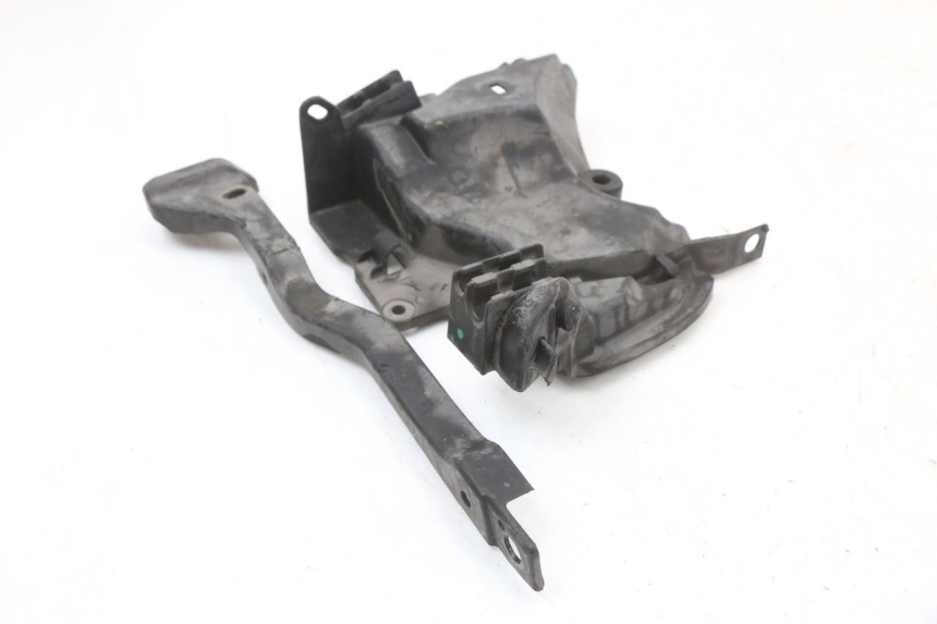 photo de TAMPA DO MOTOR HONDA SH ABS 125 (2012 - 2017) - Outro ângulo de visão