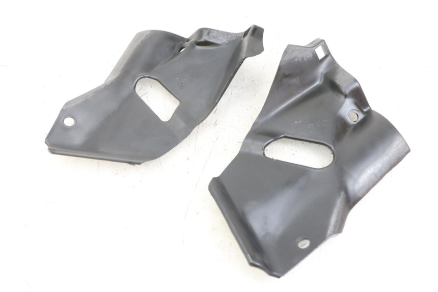 photo de TAMPA DO MOTOR TRIUMPH SPEED TRIPLE T301 900 (1994 - 1996) - Vista principal