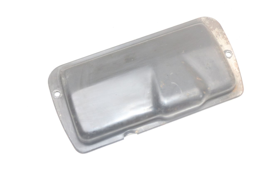 photo de TAMPA DO MOTOR SUZUKI GS F 500 (2004 - 2007) - Detalhe da peça