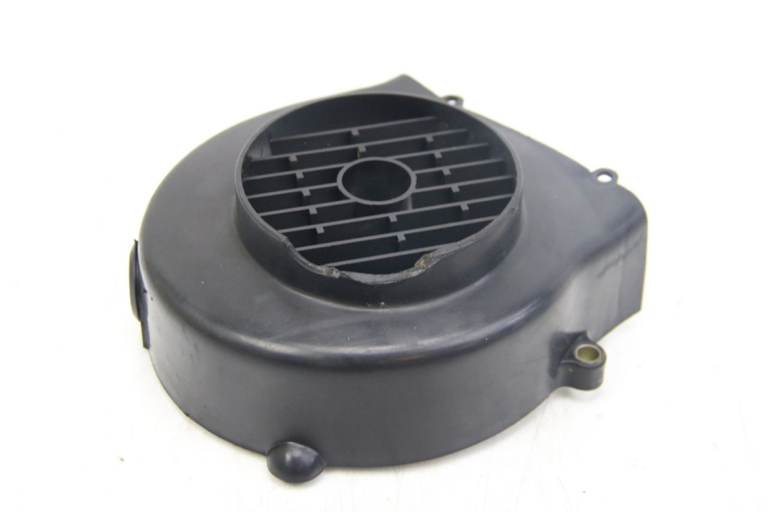 photo de TAMPA DO MOTOR PEUGEOT V-CLIC VCLIC 50 (2007 - 2013) - Detalhe da peça