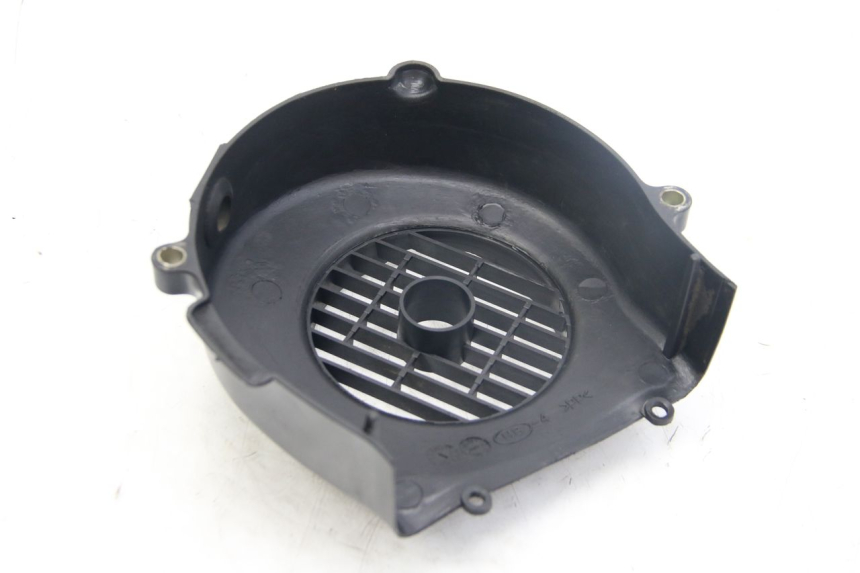 photo de TAMPA DO MOTOR PEUGEOT V-CLIC VCLIC 50 (2007 - 2013) - Ampliação dos componentes