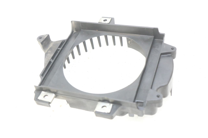 photo de TAMPA DO MOTOR PIAGGIO VESPA GTS IGET ABS 125 (2017 - 2023) - Detalhe da peça