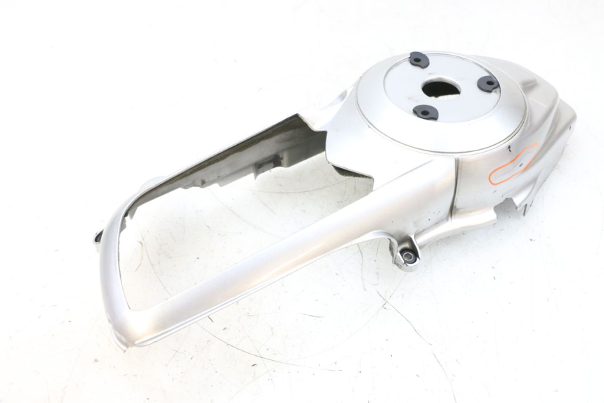 photo de TAMPA DO MOTOR PIAGGIO VESPA GTS SUPER IE 125 (2009 - 2016) - Pontos de fixação