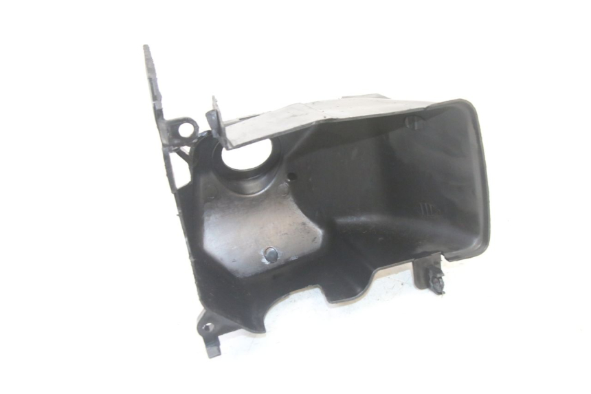 photo de TAMPA DO MOTOR PEUGEOT VIVACITY 50 (2004 - 2009) - Outro ângulo de visão