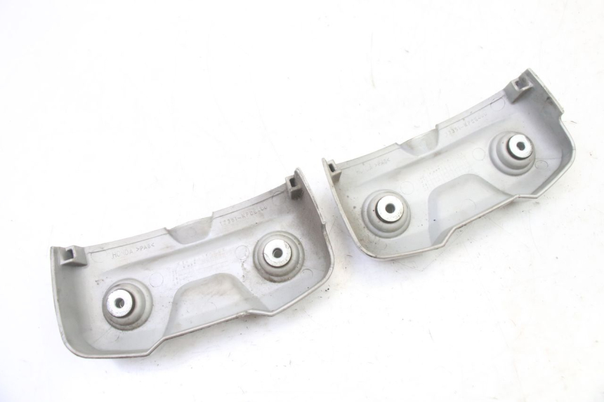 photo de TAMPA DO MOTOR HONDA XLV VARADERO 125 (2000 - 2006) - Pontos de fixação