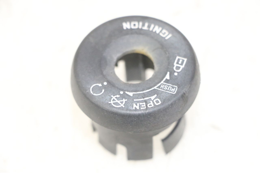 photo de TAMPA DE IGNICAO MBK BOOSTER SPIRIT NAKED 50 (2004 - 2017) - Vista principal