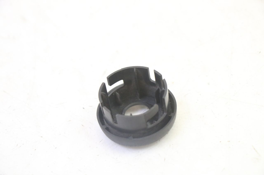 photo de TAMPA DE IGNICAO HONDA FES S-WING SWING ABS 125 (2007 - 2015) - Zoom do estado de desgaste