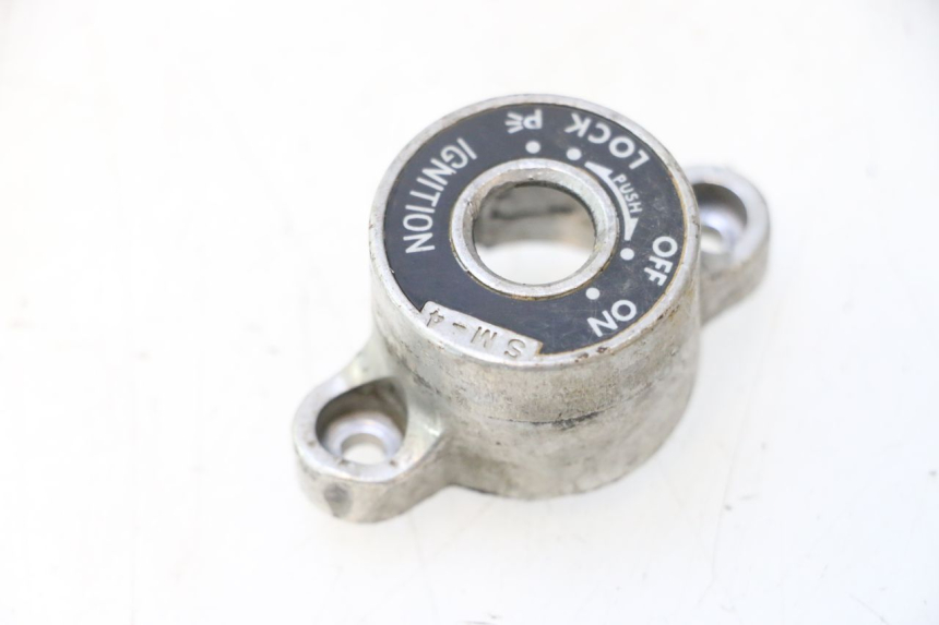 photo de TAMPA NEIMAN SUZUKI GSF N BANDIT 1200 (2001 - 2005) - Zoom do estado de desgaste