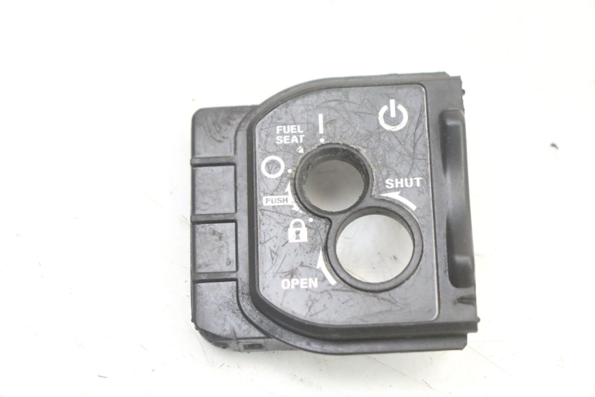 photo de TAMPA DE IGNICAO HONDA PCX (JF57/JF64) 125 (2014 - 2018) - Vista principal