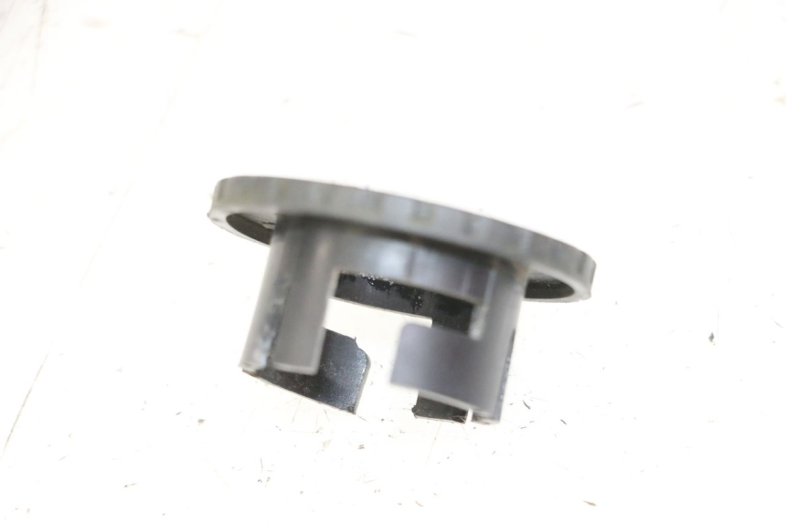 photo de TAMPA DE IGNICAO PEUGEOT TWEET 4T 50 (2014 - 2019) - Detalhe da peça
