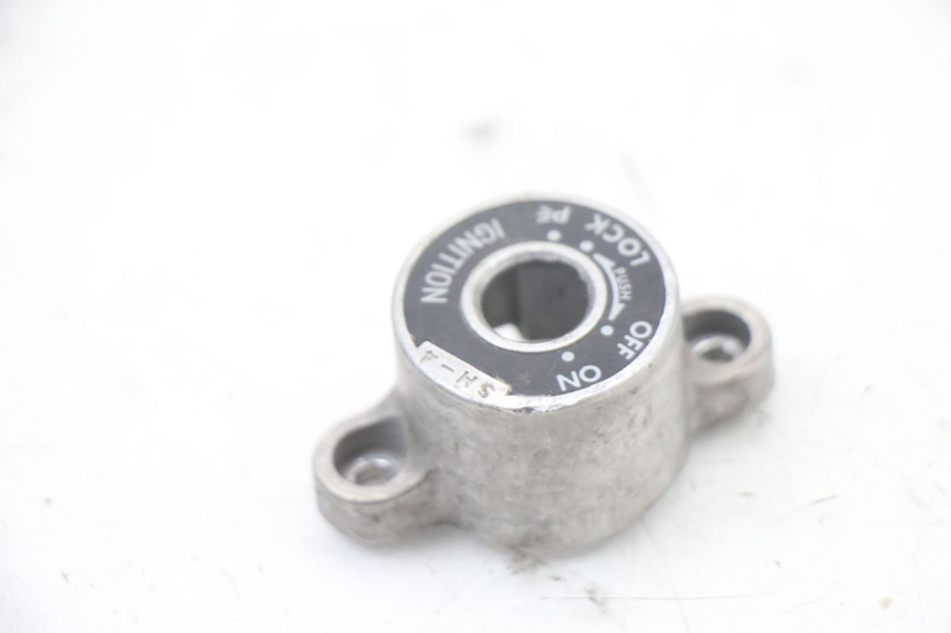 photo de TAMPA DE IGNICAO SUZUKI GSX F GSXF 650 (2007 - 2015) - Zoom do estado de desgaste