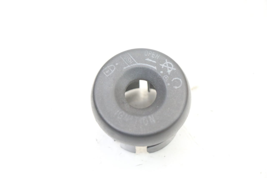 photo de TAMPA DO NEIMAN YAMAHA AEROX 50 (1997 - 2006) - Detalhe da peça