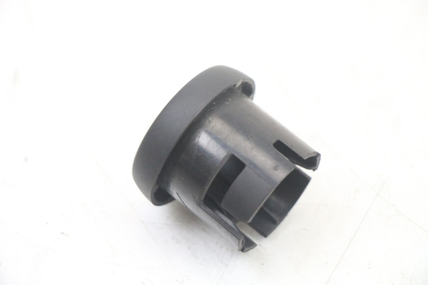 photo de TAMPA DE IGNICAO YAMAHA YP MAJESTY 125 (2007 - 2010) - Outro ângulo de visão