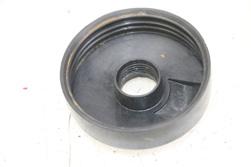 photo de TAMPA DE POEIRA DO FAROL YAMAHA NEOS NEO'S 4T 50 (2008 - 2016) - Detalhe da peça