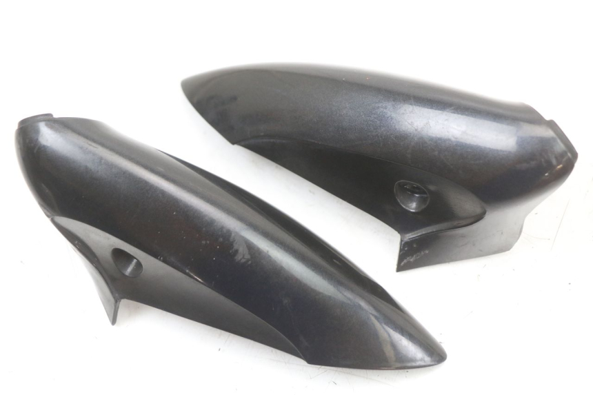 photo de TAMPA DO ESPELHO RETROVISOR BMW C1 125 (2000 - 2003) - Detalhe da peça